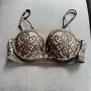 Victoria’s Secret Very Sexy Lace Push Up Strapless Bra
